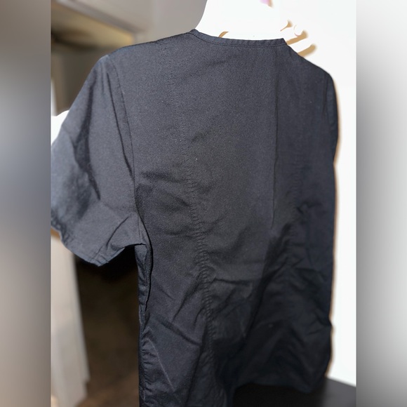 Cherokee Workwear Scrub Top - Picture 2 of 2
